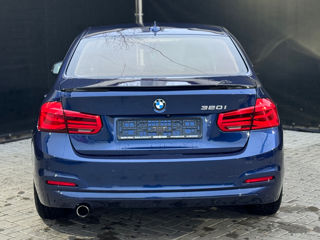 BMW 3 Series foto 5