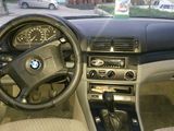 BMW 3 Series foto 6