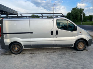 Opel Vivaro foto 4