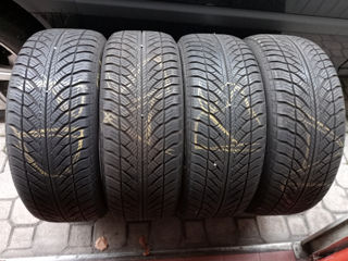 225 55 R17 Goodyear Ultragrip Performance 8de iarna