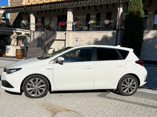 Toyota Auris foto 8