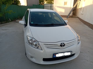 Toyota Auris foto 2