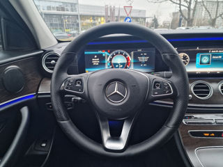 Mercedes E-Class foto 10