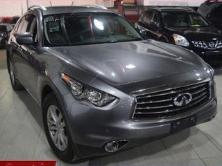 Infiniti FX foto 2