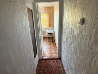 Apartament cu 2 camere, 46 m², Botanica, Chișinău foto 3