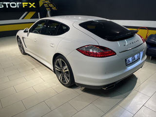 Porsche Panamera foto 5