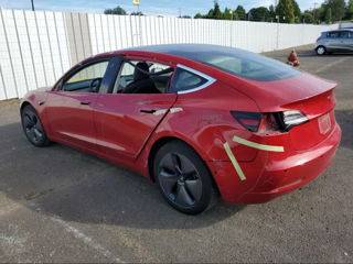 Tesla Model 3 foto 3