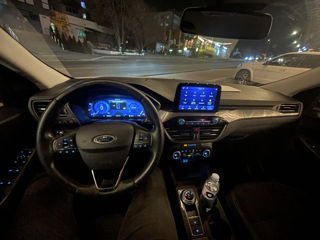 Ford Kuga foto 9