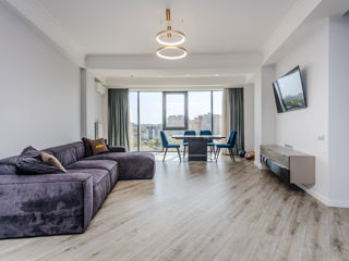 Ap. 3 cam., 105 м², 7/14 et.