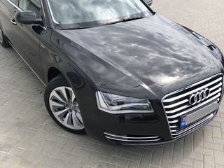 Audi A8 foto 6