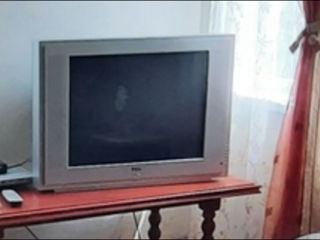 Tcl 400 леи foto 1