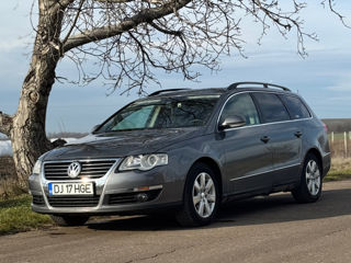 Volkswagen Passat foto 3