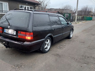 Volkswagen Passat foto 4