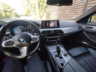 BMW 5 Series foto 5