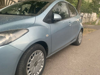 Mazda 2 foto 5