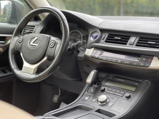 Lexus CT Series foto 9