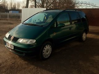 Volkswagen Sharan foto 9