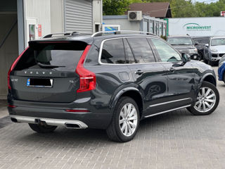 Volvo XC90 foto 3