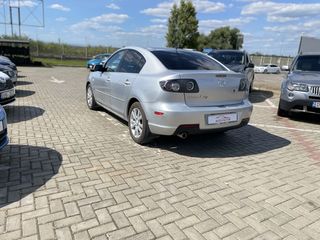 Mazda 3 foto 3