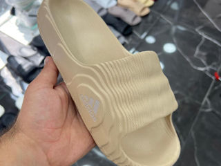 Originals и yeezy slide foto 5