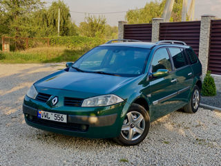 Renault Megane foto 2