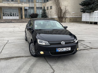 Volkswagen Jetta foto 5