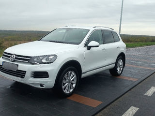 Volkswagen Touareg foto 2