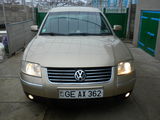 Volkswagen Passat foto 1