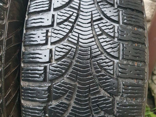 235/55/ r17- pirelli.m&s. foto 4