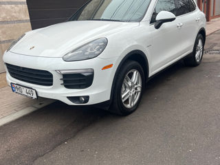 Porsche Cayenne foto 2