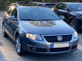 Volkswagen Passat foto 4