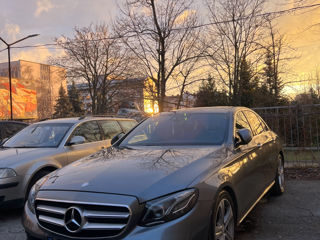 Mercedes E-Class foto 3