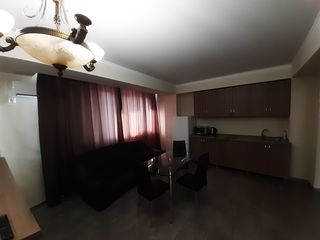 Apartament cu 2 camere, 60 m², Botanica, Chișinău foto 2