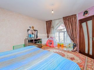 Casă în centru, 150 mp+2 ari, disponibilă în rate! foto 6