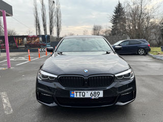 BMW 5 Series foto 3