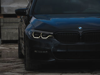 BMW 5 Series foto 2