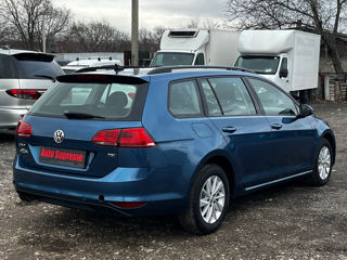 Volkswagen Golf foto 6