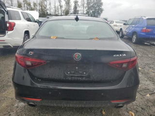 Alfa Romeo Giulia foto 6