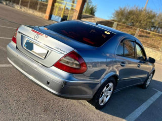 Mercedes E-Class foto 6