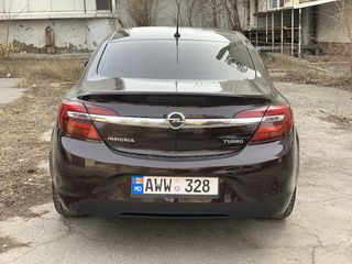 Opel Insignia foto 4