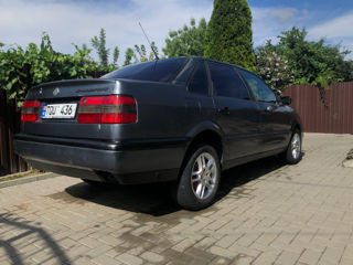 Volkswagen Passat foto 6