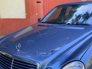 Mercedes E-Class foto 3