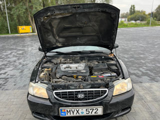 Hyundai Accent foto 5