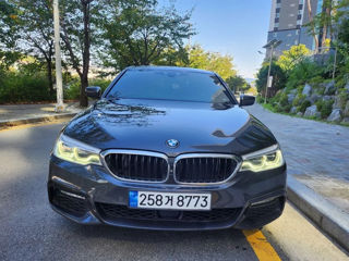 BMW 5 Series foto 3