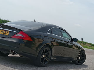 Mercedes CLS-Class foto 3