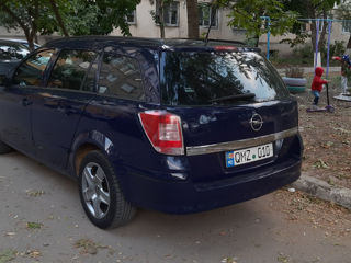 Opel Astra foto 3