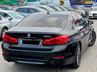 BMW 5 Series foto 5