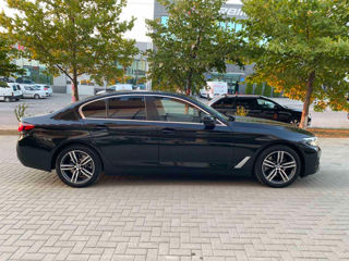 BMW 5 Series foto 6