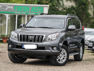 Toyota Land Cruiser Prado foto 2