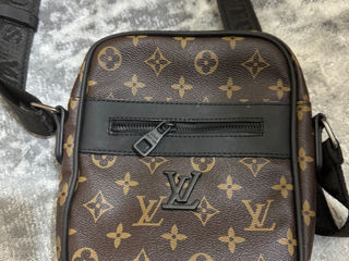 Borseta Louis Vuitton